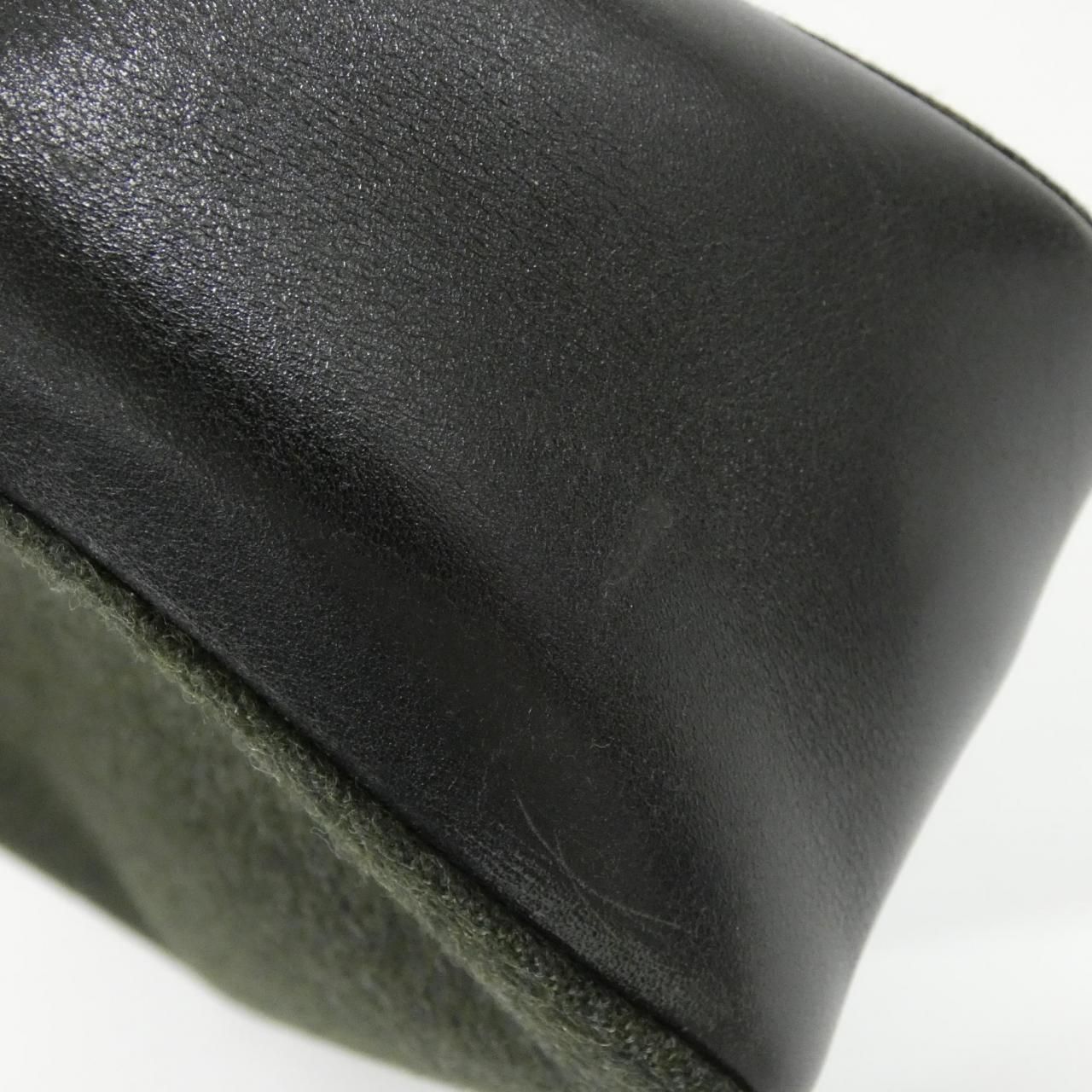 Gucci Vintage 002 Bag — view 5