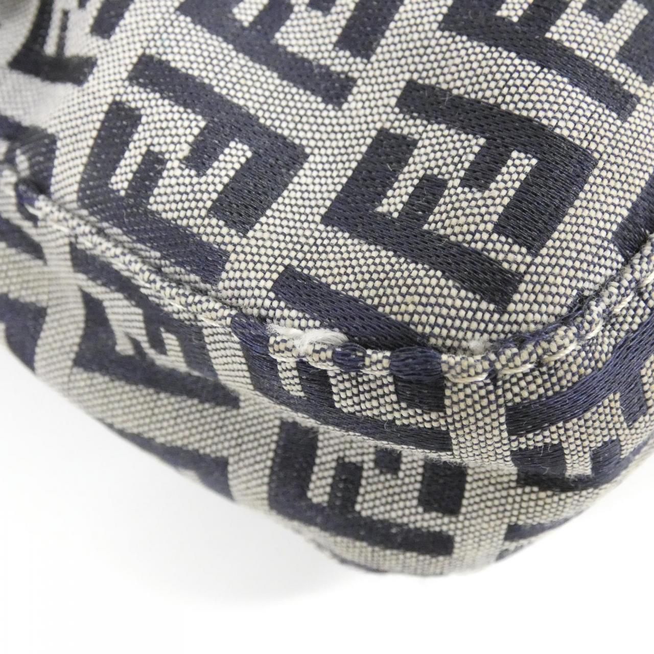 Fendi Vintage Baguette Shoulder Bag — view 3