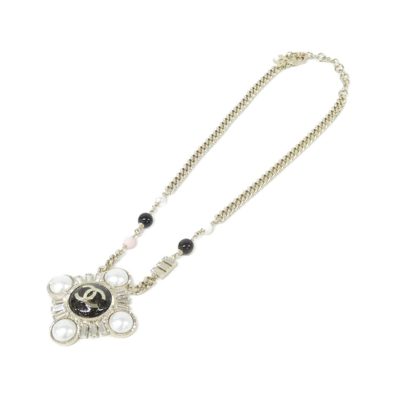 Chanel Necklace Pink — view 2