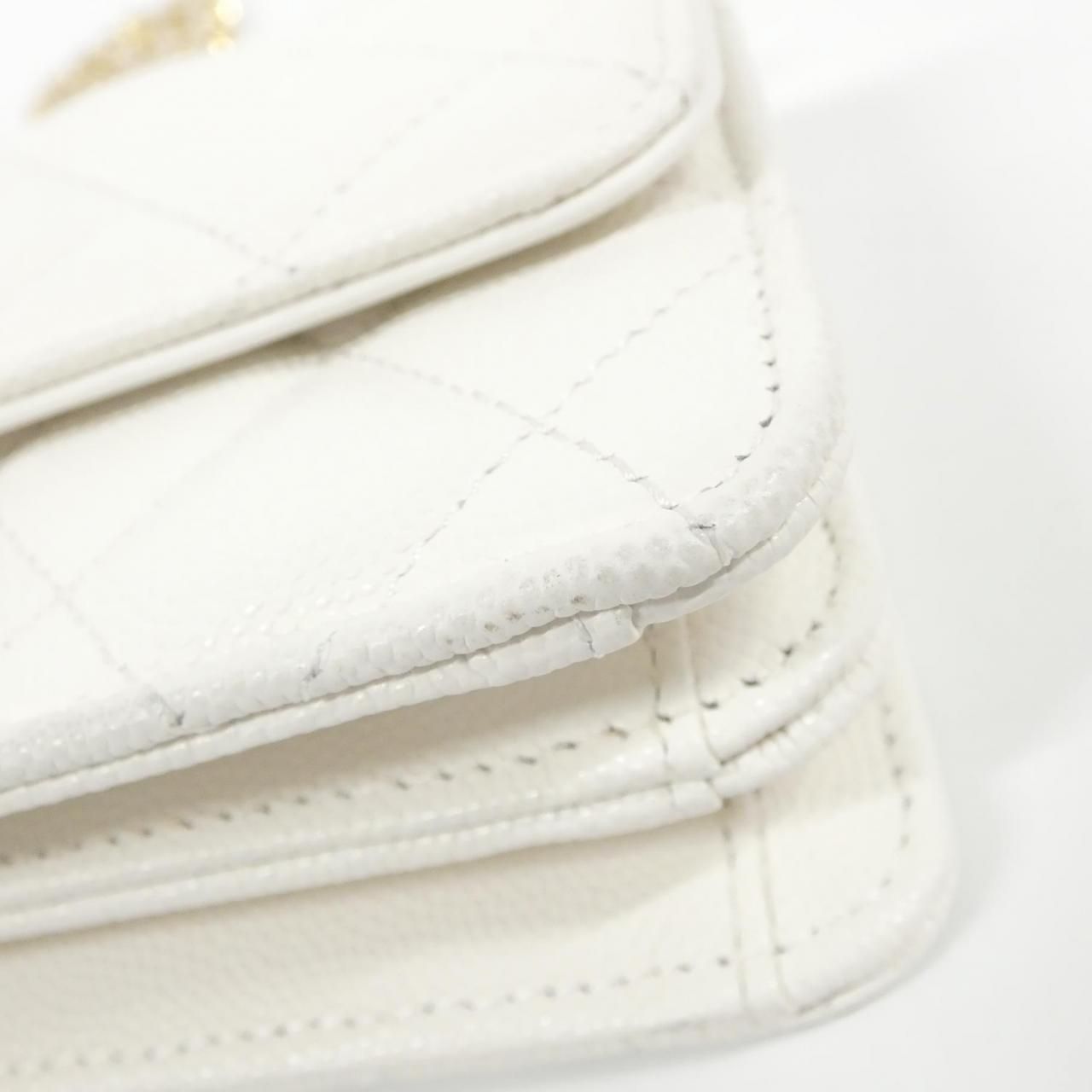 Chanel Chain Clutch White — view 3