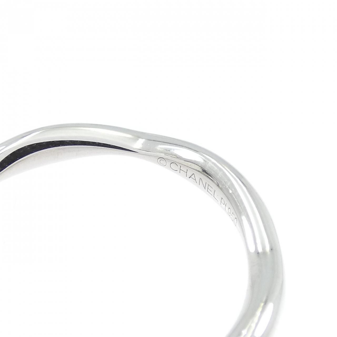 Chanel Camellia Half Eternity Ring — view 4