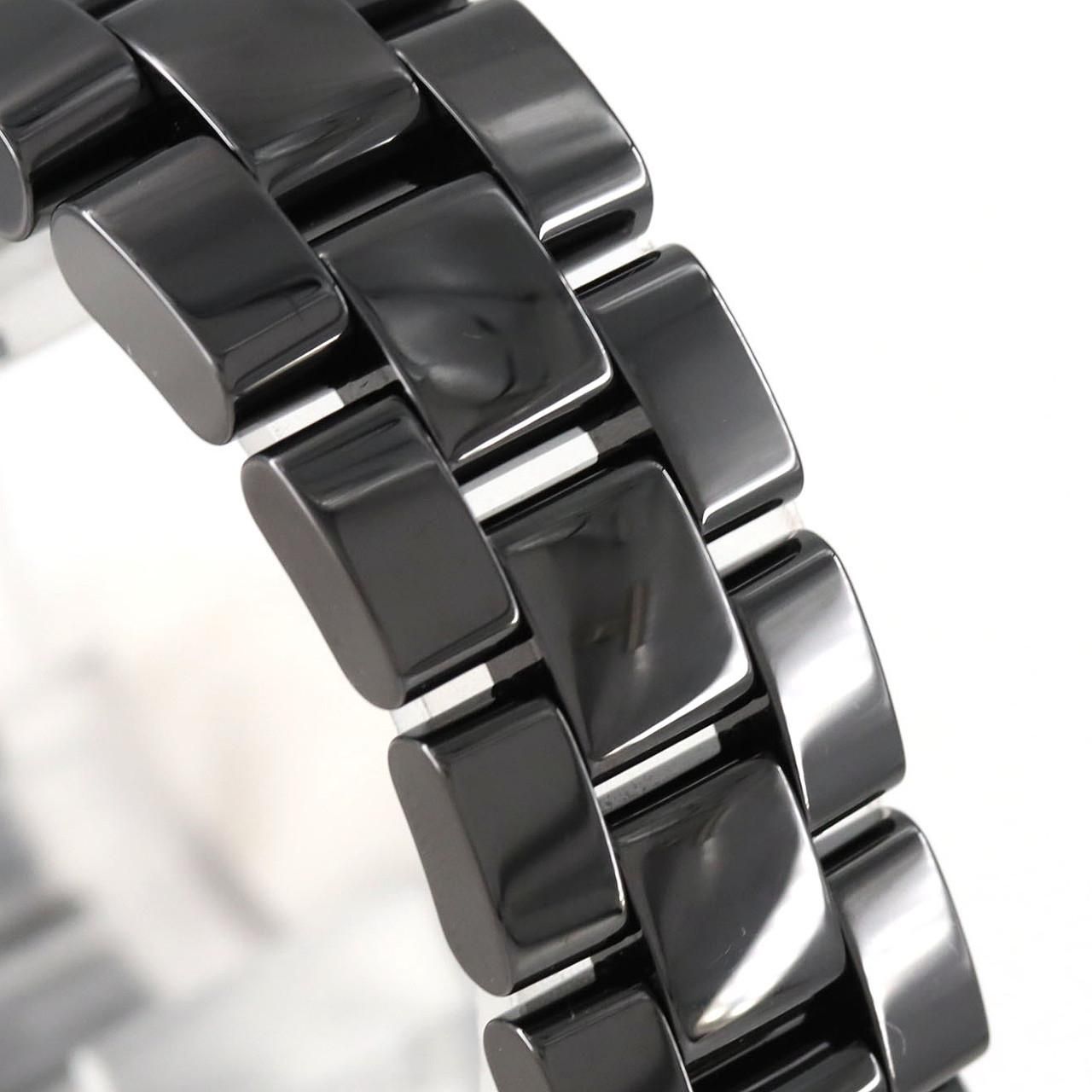 Chanel 33 mm Emerald Ceramic Quartz — view 5