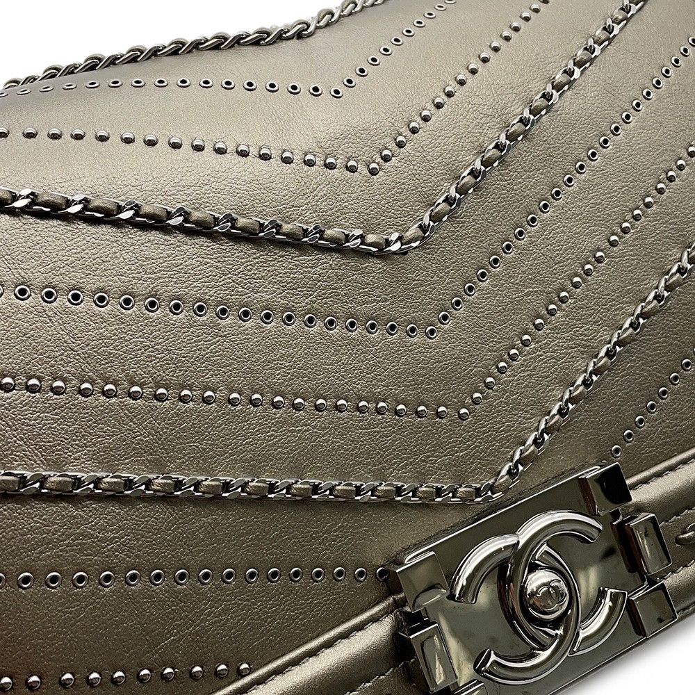 Chanel Chain Shoulder Bag Body Vintage Calf — view 8