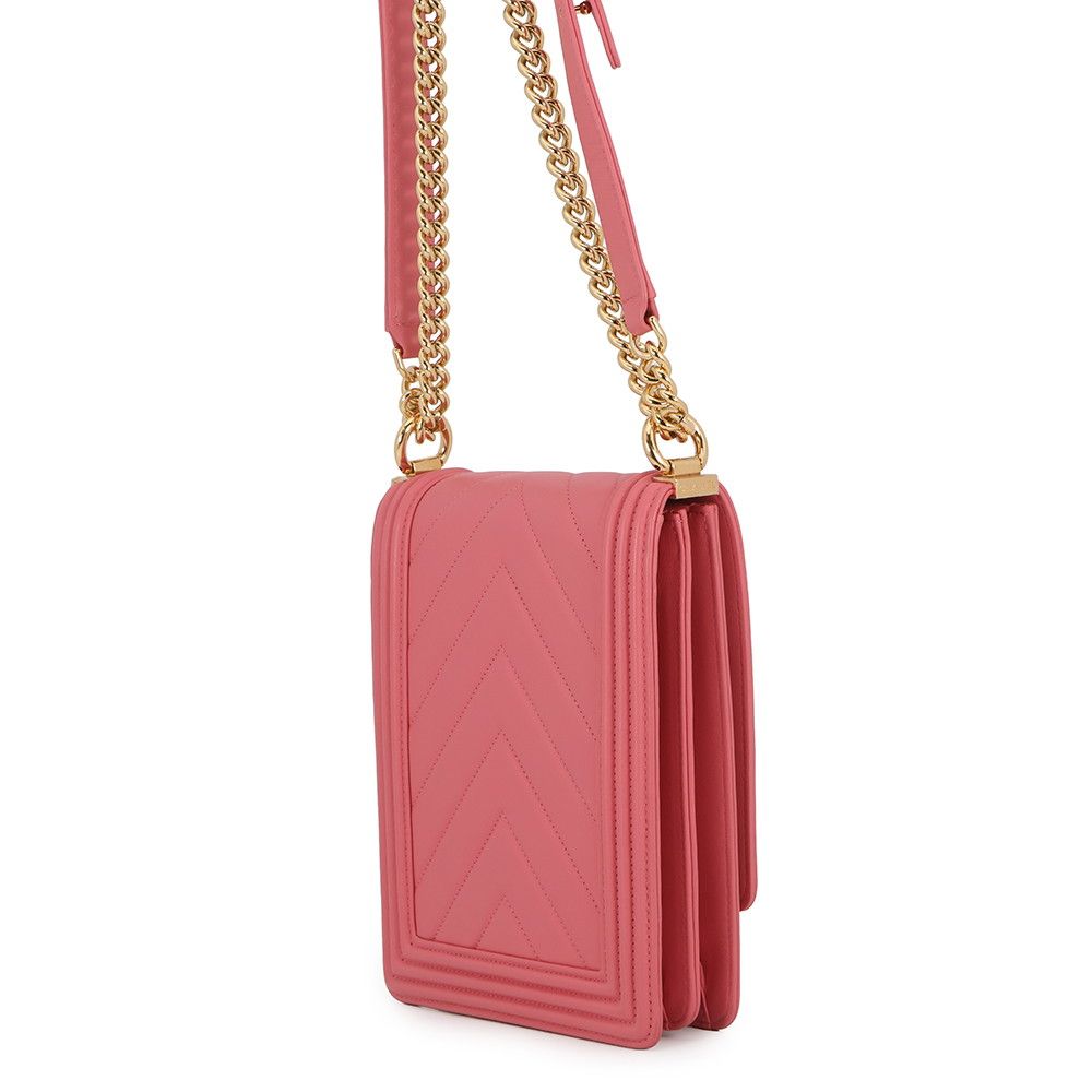 Chanel Chain Shoulder Bag Leather — view 2