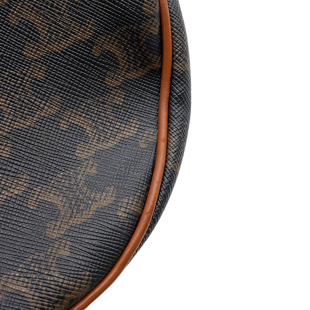 Celine Handbag Triomphe Heart Leather Bag Brown — view 7