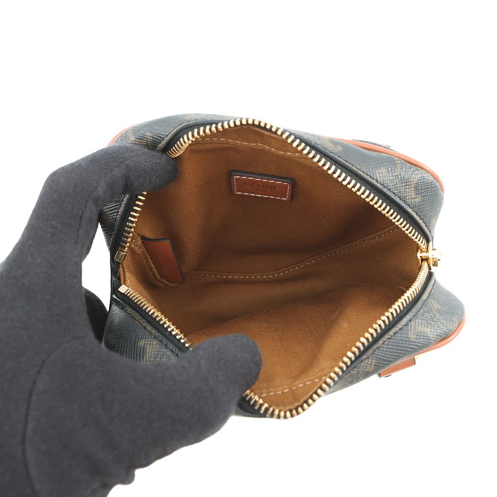 Celine Handbag Triomphe Heart Leather Bag Brown — view 6