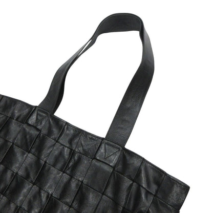 Bottega Veneta Leather Cassette Maxi Intrecciato Tote Black — view 5