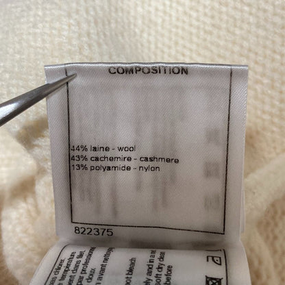 Chanel Heart Clover CC Logo Turtleneck Knit Sweater 34 Ivory — view 8
