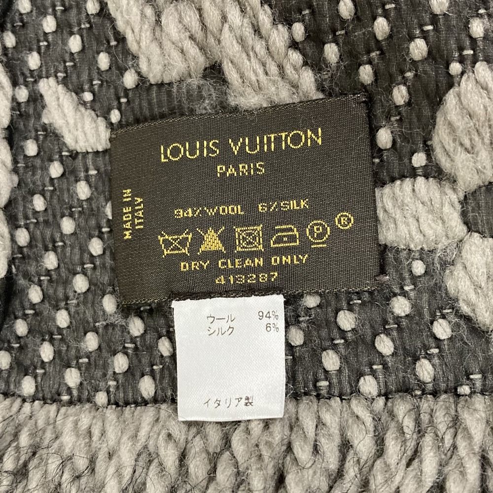 Louis Vuitton Echarpe Logo Mania Monogram Scarf Gray — view 8