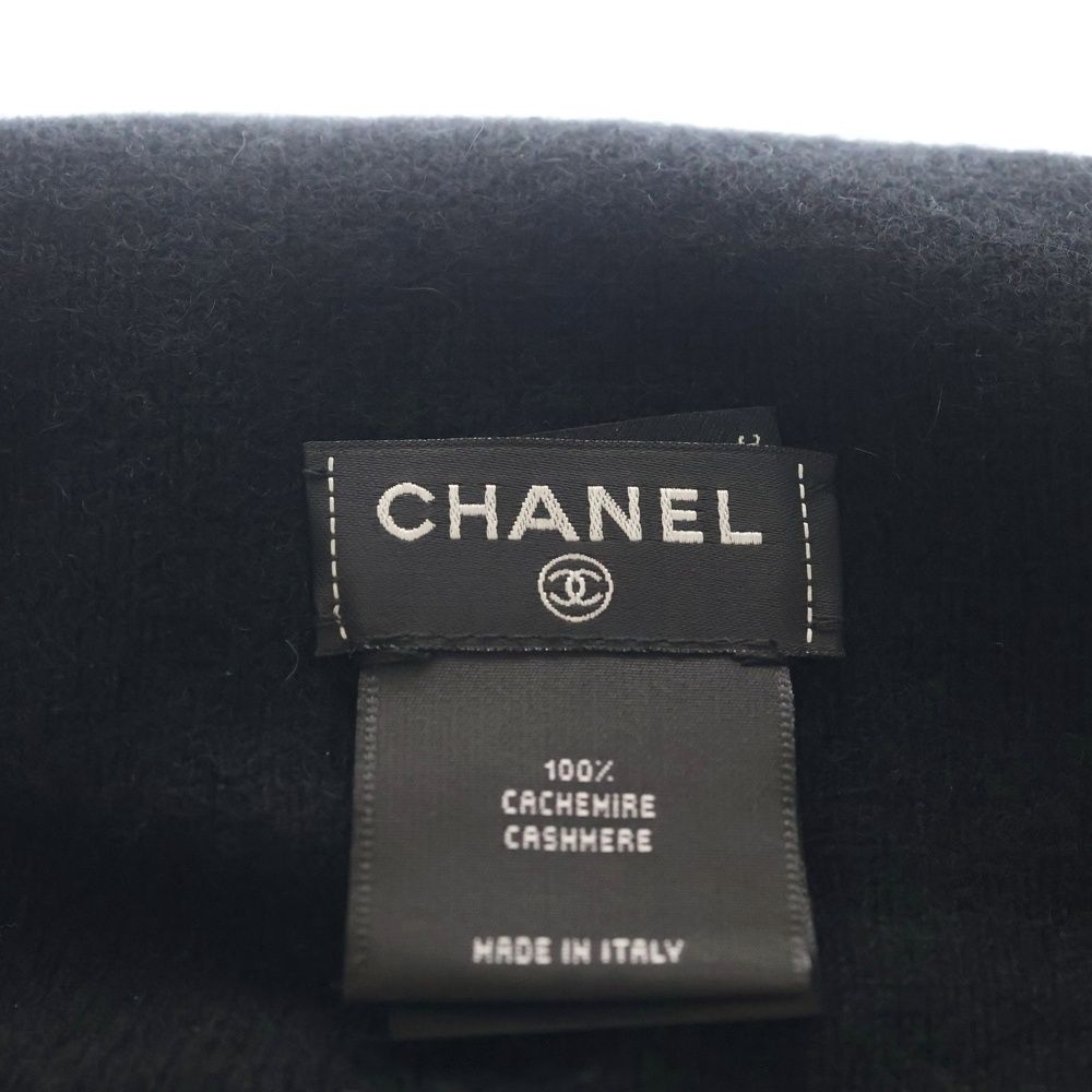 Chanel CC Logo Ribbon Cashmere Beanie Hat Knit Cap Black Gold — view 6