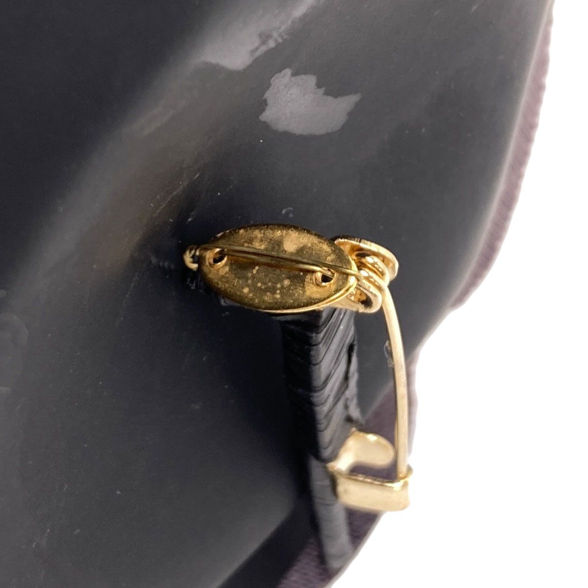Chanel Corsage Camellia Brooch Leather — view 9
