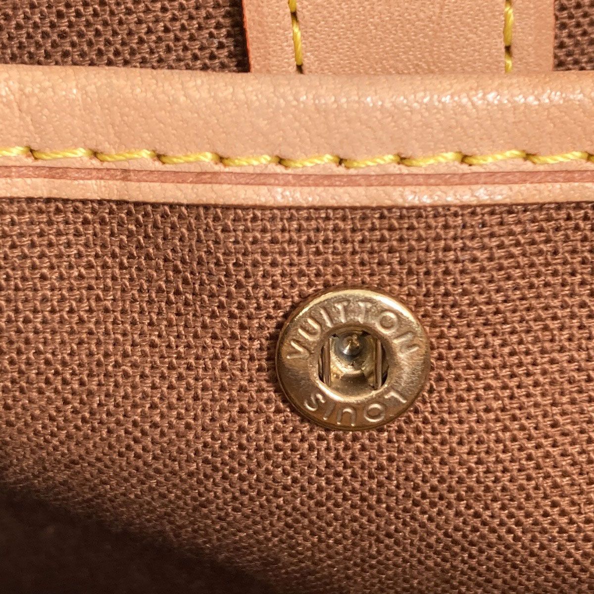Louis Vuitton Vavin PM Handbag Monogram Canvas — view 9