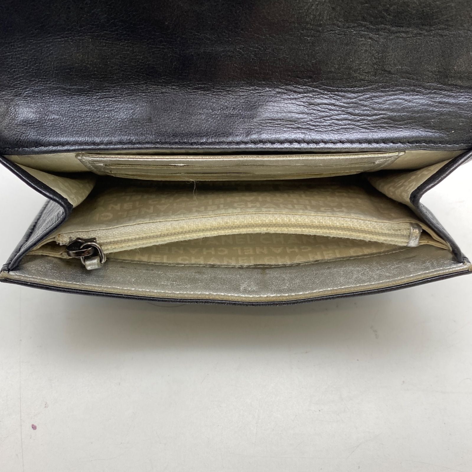Chanel Fold Wallet Gray Icon CC Logo Billfold Card — view 4