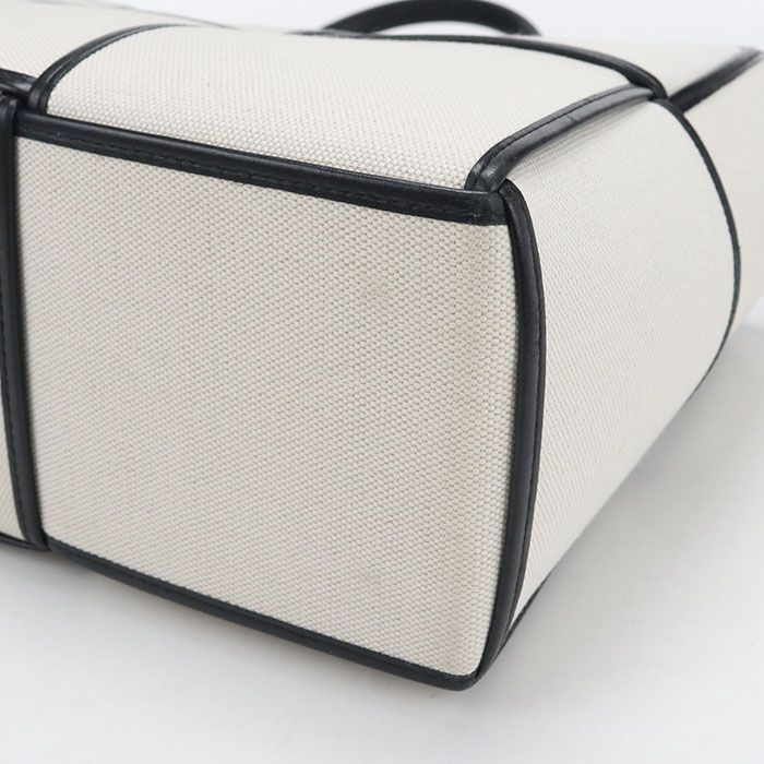 Bottega Veneta Arco Maxi Intrecciato Tote Canvas — view 9