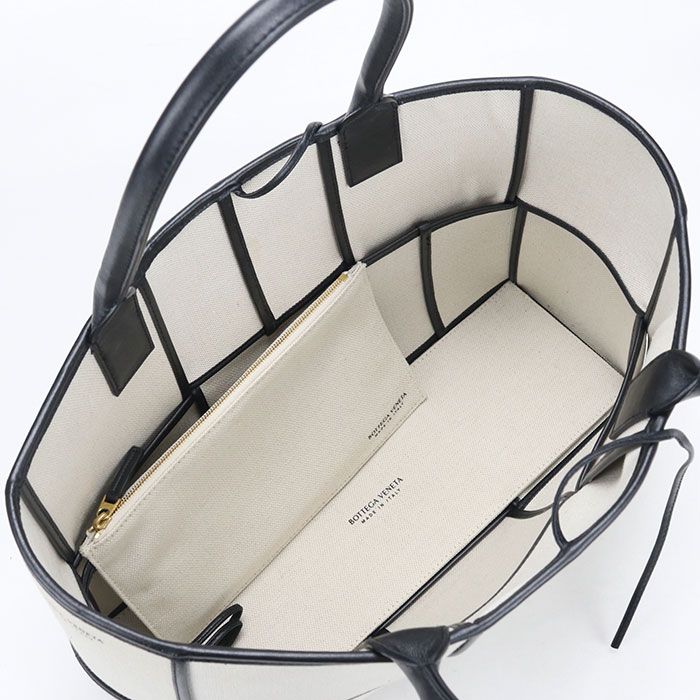Bottega Veneta Arco Maxi Intrecciato Tote Canvas — view 3