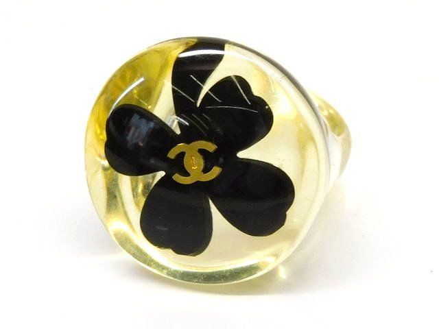 Chanel Plastic Ring Clover