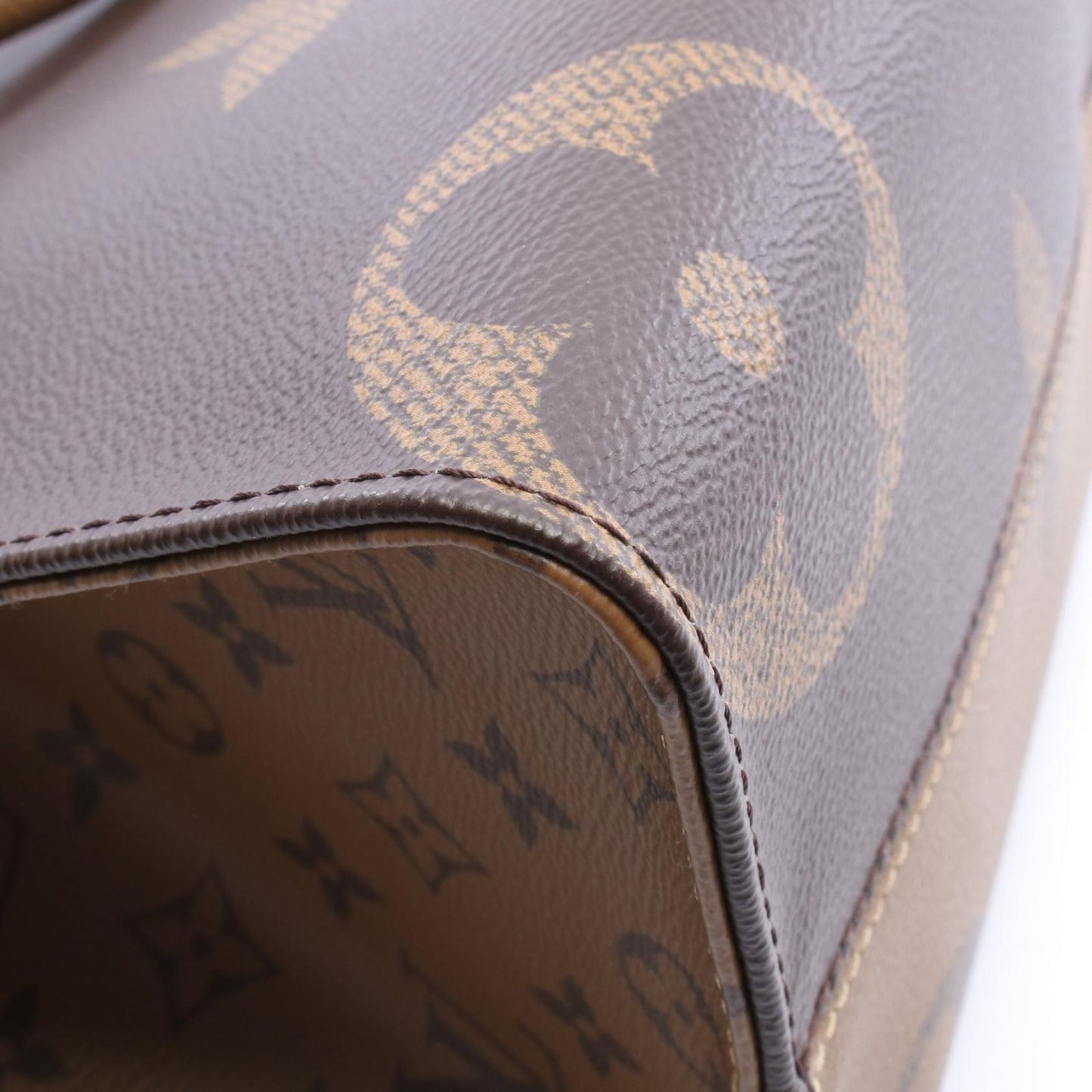 Louis Vuitton Tote On The Go MM Canvas Leather — view 7