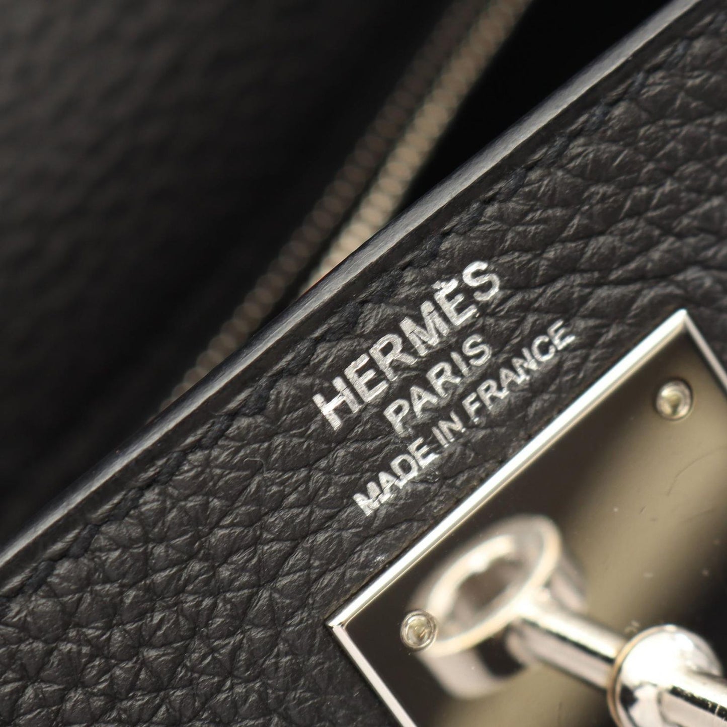 Hermes Handbag Kelly 28 Retourne 2-Way Black Leather — view 4