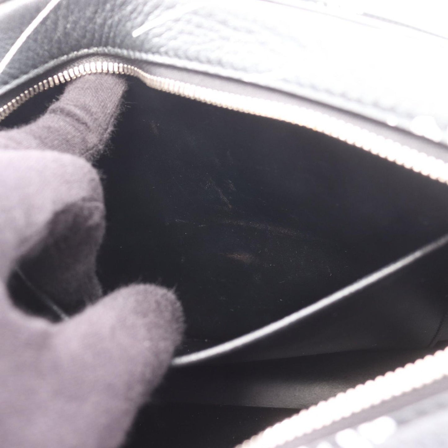 Balenciaga Shoulder Bag Everyday S Black Leather — view 5
