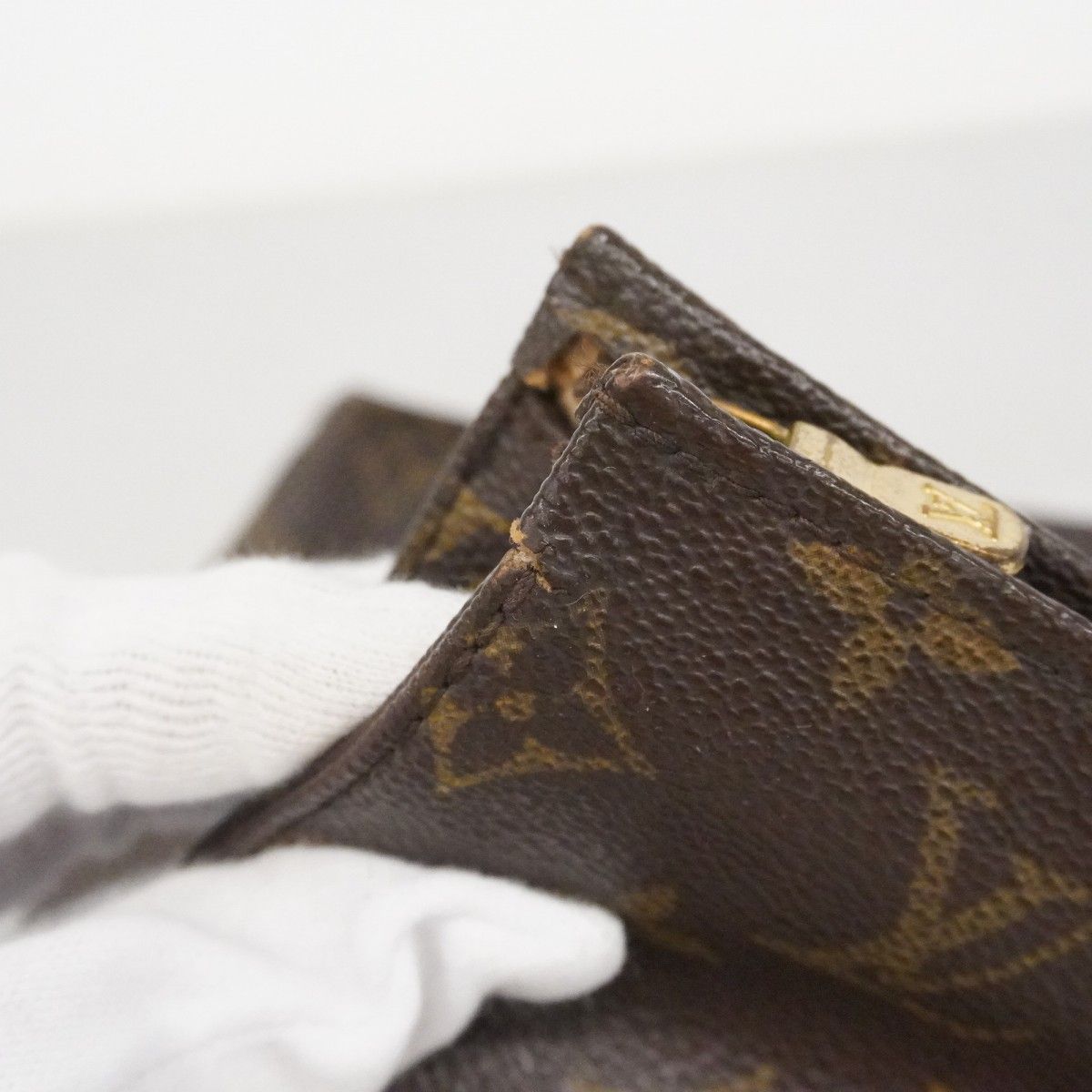 Louis Vuitton Clutch Monogram Pochette Toilet 26 Brown — view 6