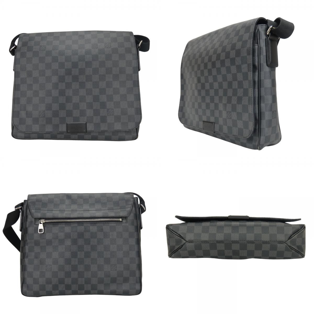 Louis Vuitton Shoulder Bag District MM Damier Graphite Black Gray Crossbody — view 2