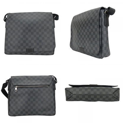 Louis Vuitton Shoulder Bag District MM Damier Graphite Black Gray Crossbody — view 2