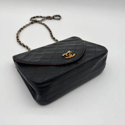 Chanel Shoulder Bag Quilted CC Logo Turnlock Gold Chain Leather Black — view 6