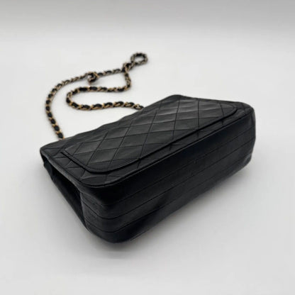 Chanel Shoulder Bag Quilted CC Logo Turnlock Gold Chain Leather Black — view 8