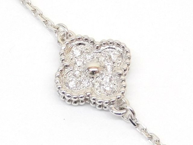 Van Cleef & Arpels Sweet Alhambra Bracelet — view 3