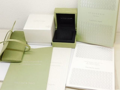 Van Cleef & Arpels Sweet Alhambra Bracelet — view 6