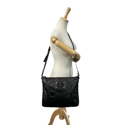 Gucci Interlocking Leather Shoulder Bag Black Silver Crossbody — view 4