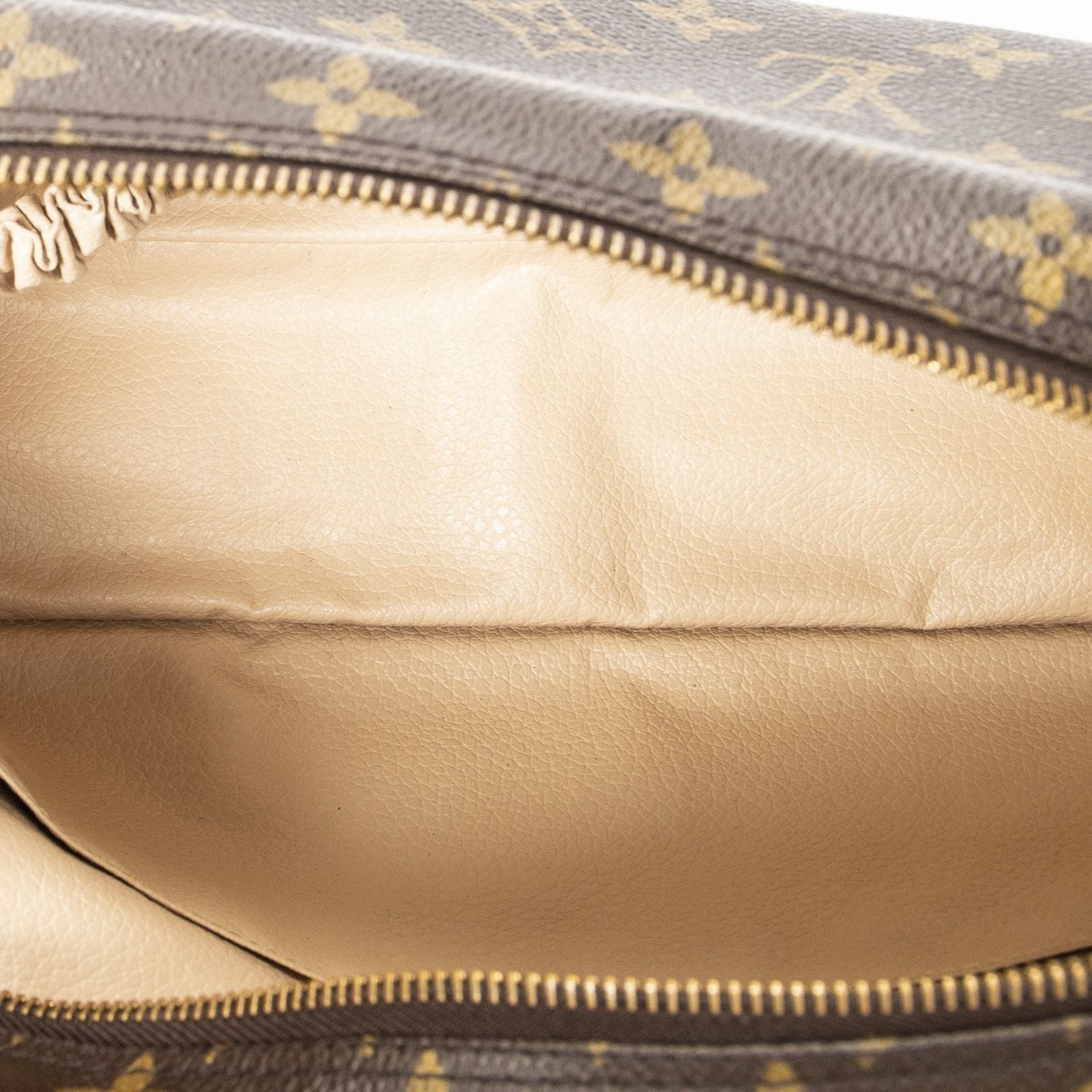 Louis Vuitton Toiletries Pouch Brown Monogram Canvas — view 9
