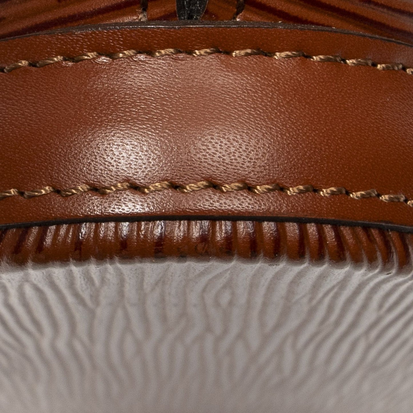 Louis Vuitton Saint Jacques Long Strap Tan Epi — view 7