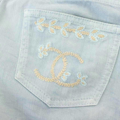 Chanel Denim Pants Jeans CC Logo Visual Button 40 Blue — view 5