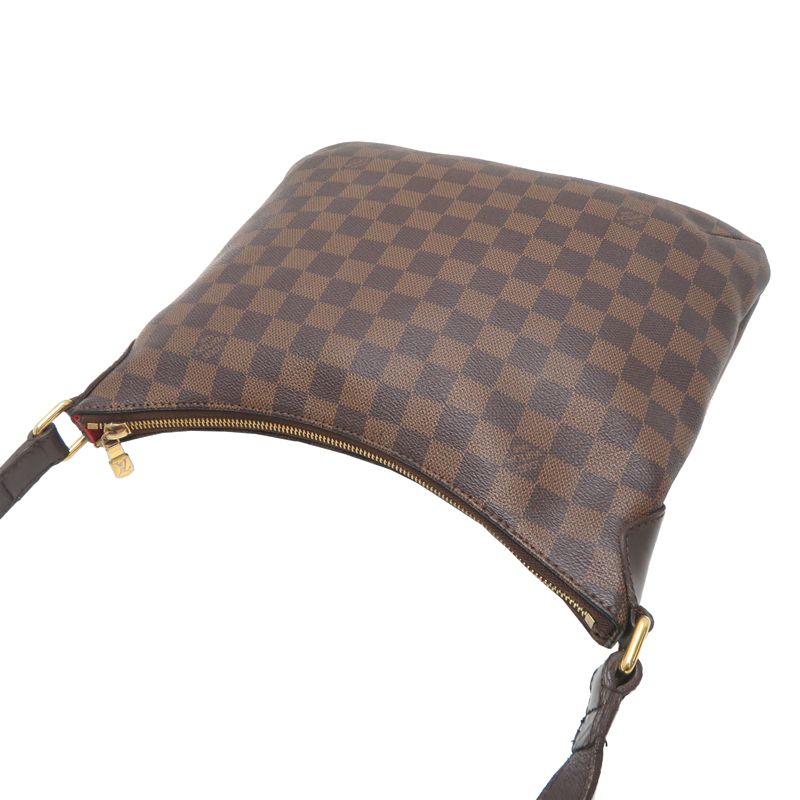 Louis Vuitton Shoulder Bag — view 4