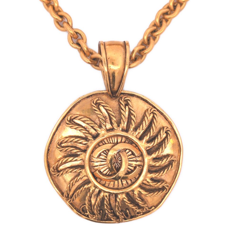 Chanel CC Logo Necklace Pendant Alloy Gold