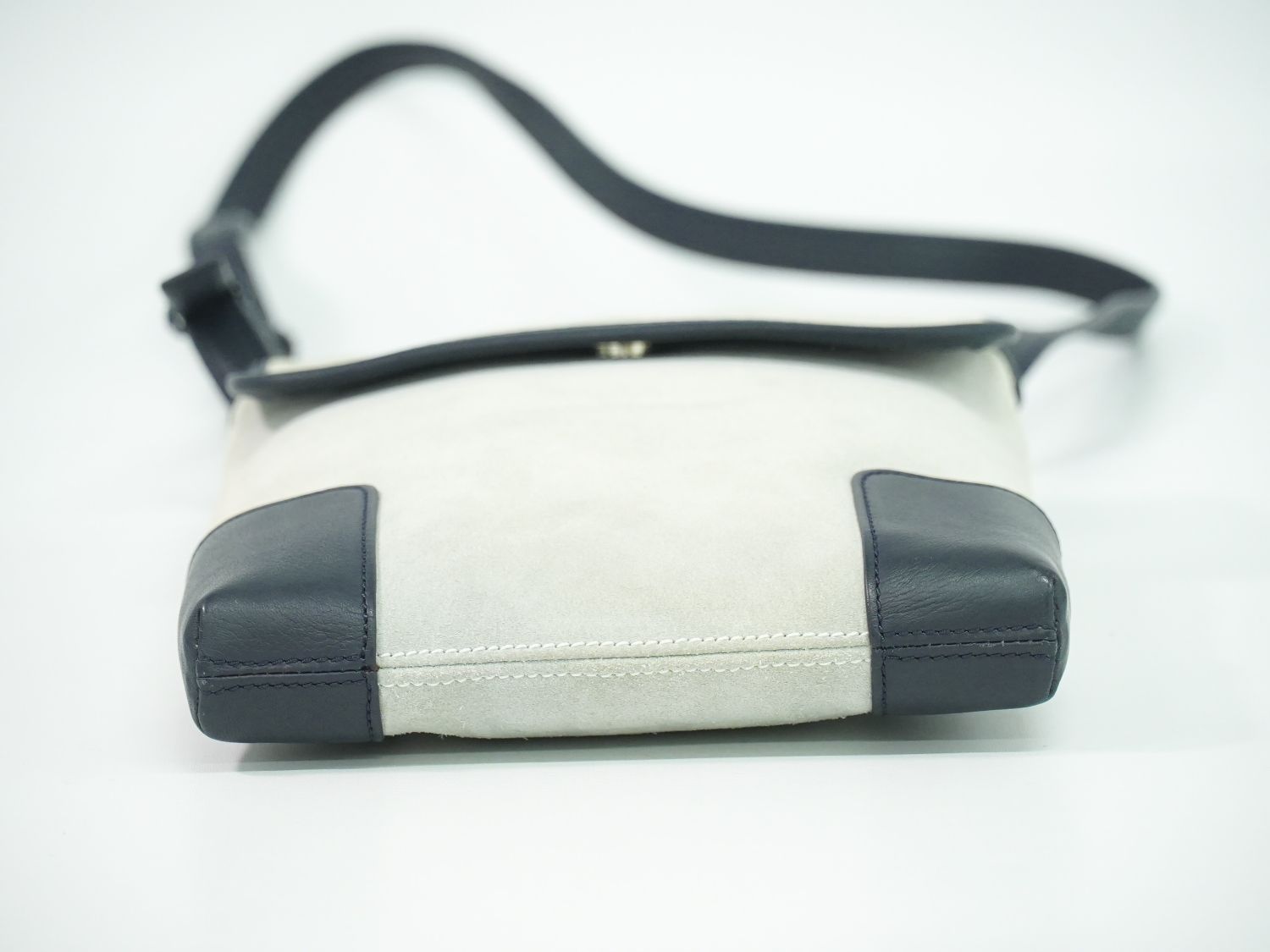 Loewe Anagram Shoulder Bag Pochette Suede Leather Blue Gray Navy — view 3