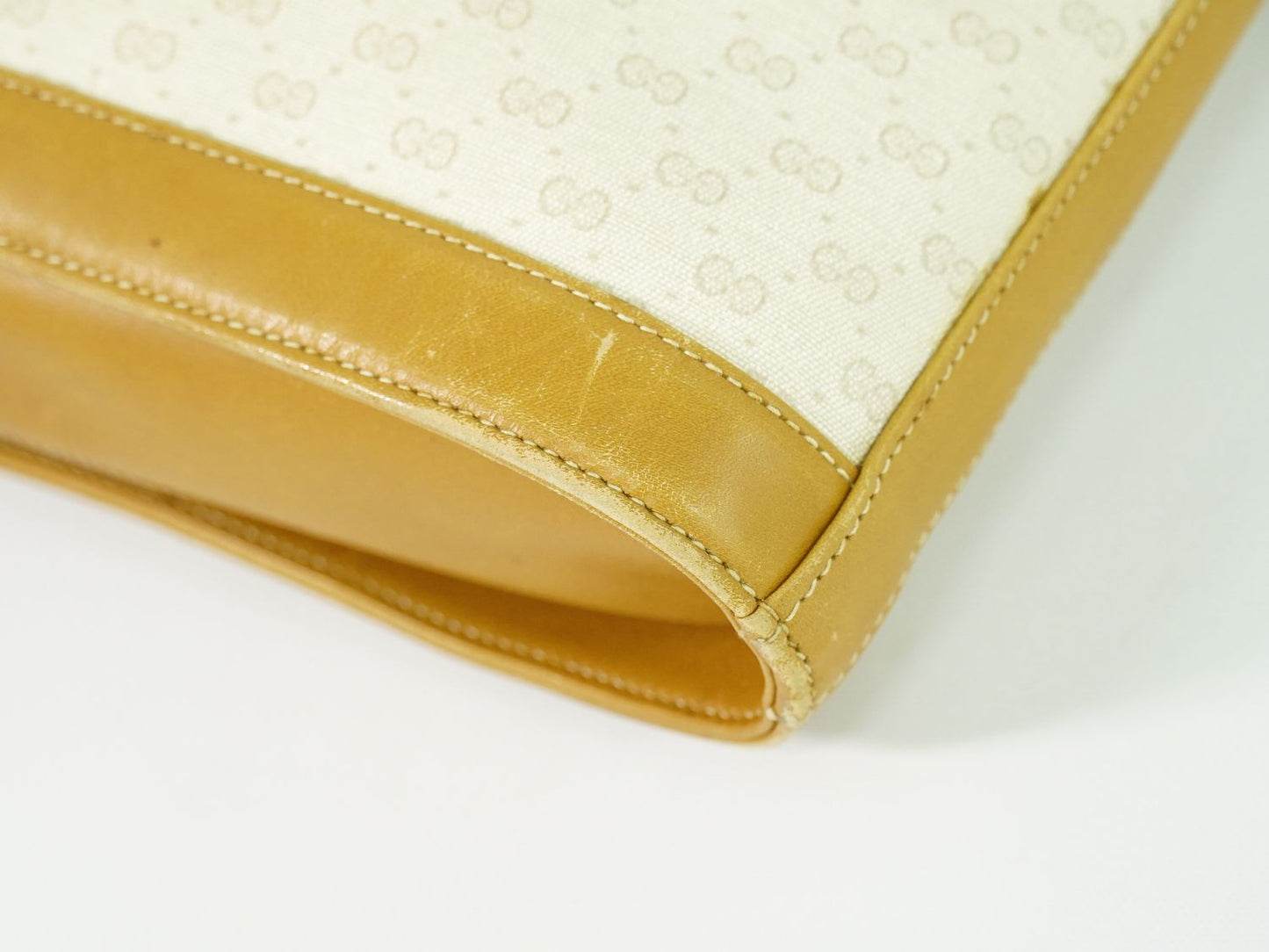 Gucci Vintage Micro GG Shoulder Bag Pochette Ivory Brown — view 7