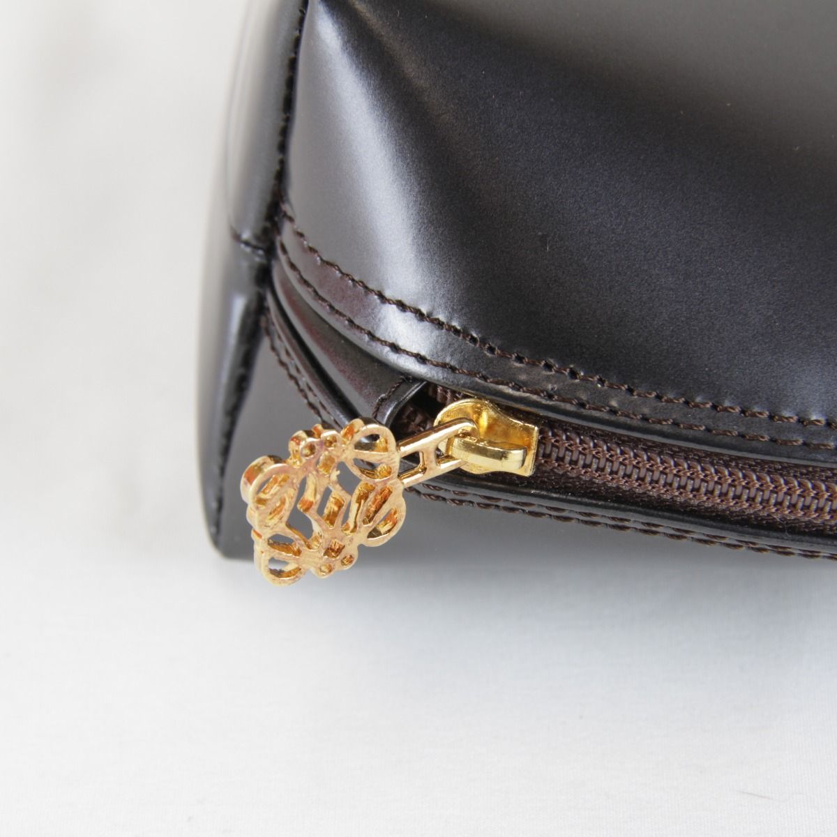 Loewe Anagram Pouch Leather Black Boxed High Simple — view 5
