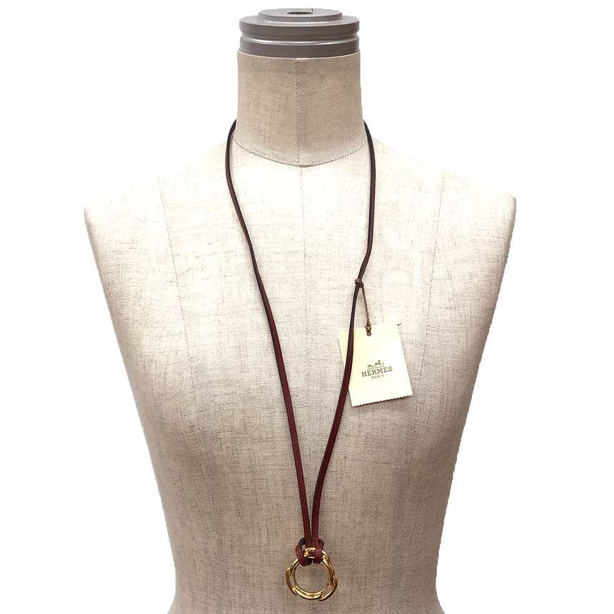 Hermes Lanier Leather Necklace Rouge Ash Box Calf — view 2