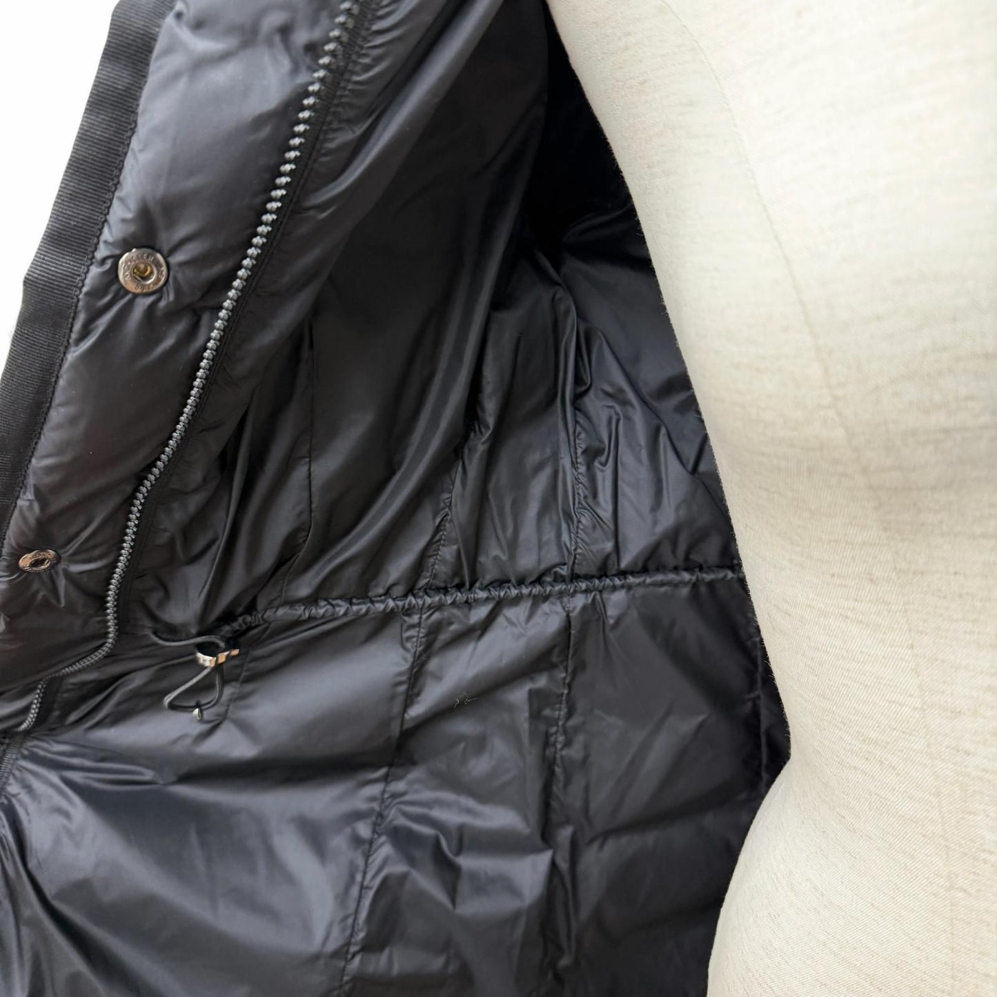 Moncler Hermine Logo Patch with Hood Down Jacket Coat Black 0 — view 5