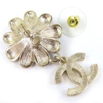 Chanel CC Logo Flower Line Stone Faux Pearl Swing Earrings for Both Ears Gold — view 4