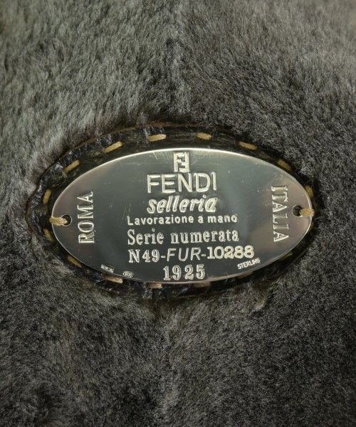 Fendi Coat Beige — view 3