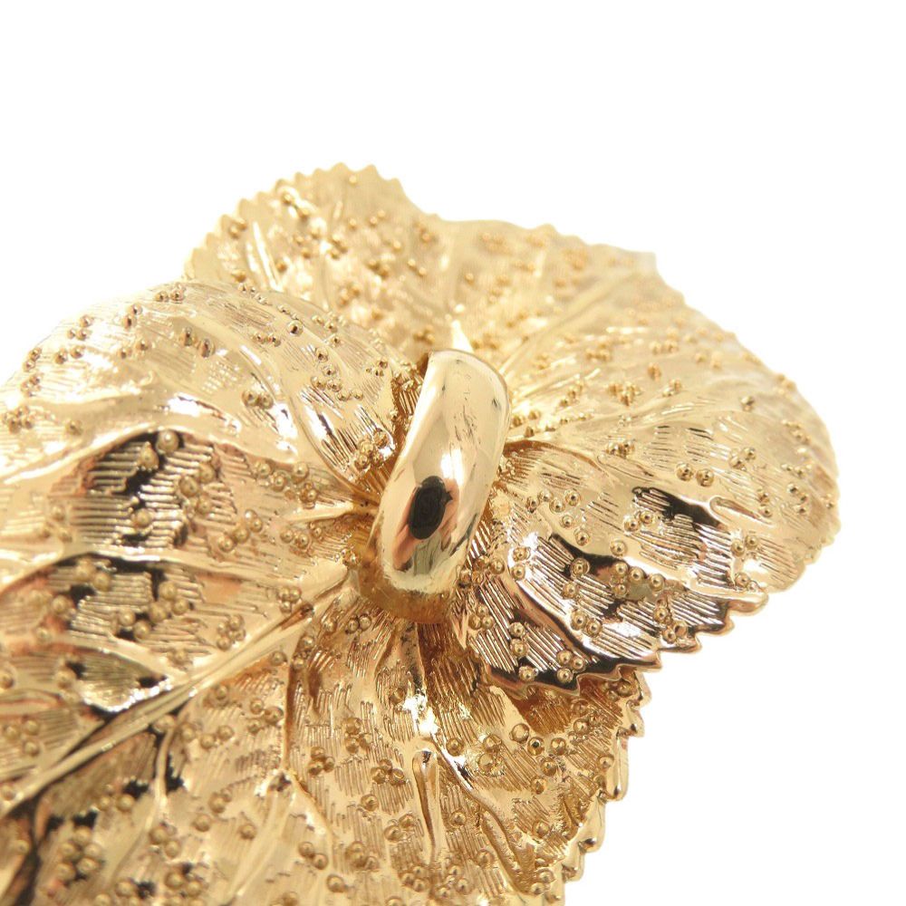 Dior Leaf Motif Metal Gold Brooch — view 5