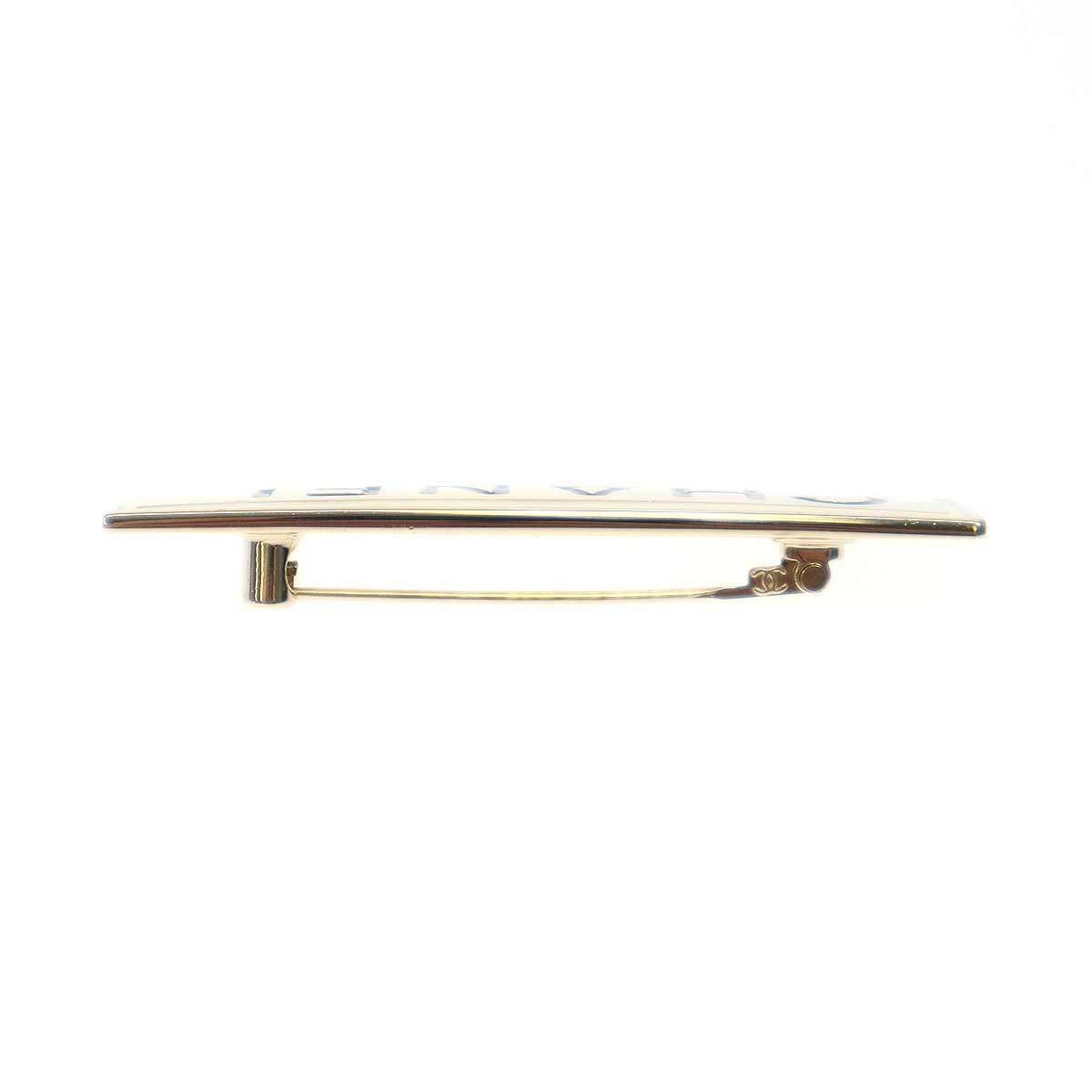 Chanel Logo Plate Brooch B Gold — view 7