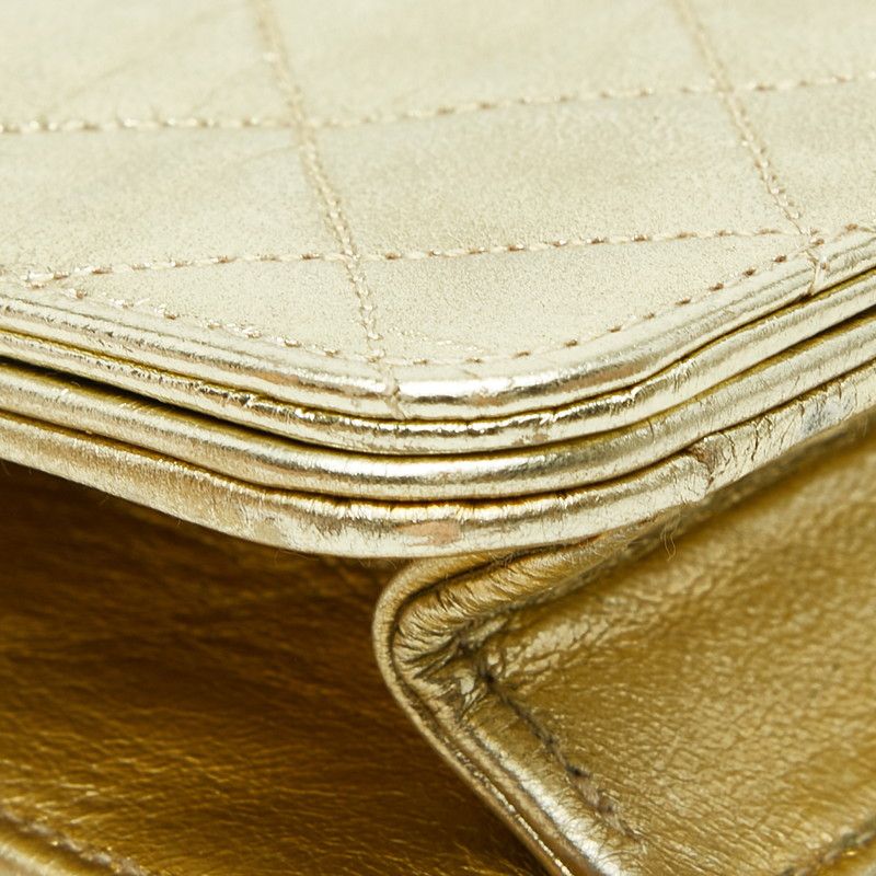 Chanel CC Logo Mini Quilted Chain Shoulder Bag Gold Leather — view 5