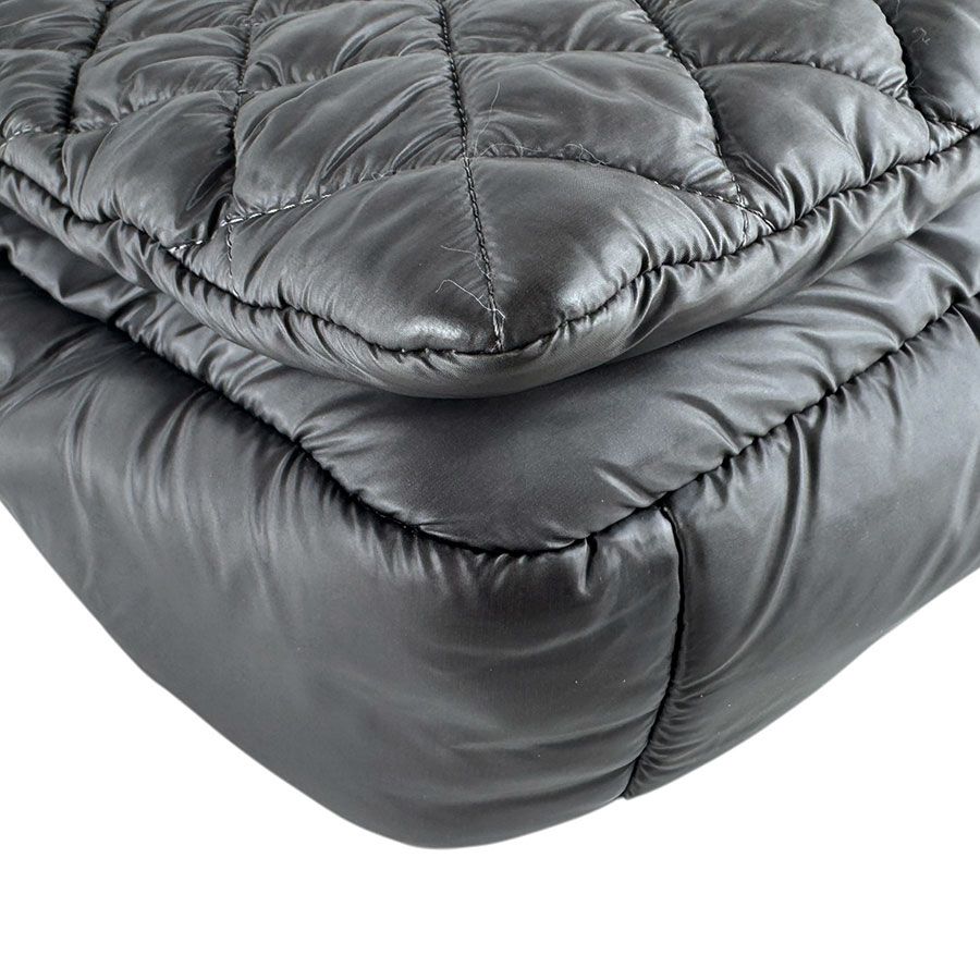 Chanel Shoulder Bag Coco Cocoon — view 8