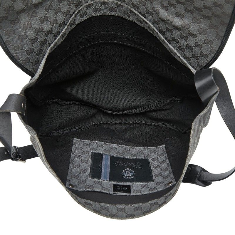 Gucci GG Canvas Cles Shoulder Bag Crossbody Black — view 8