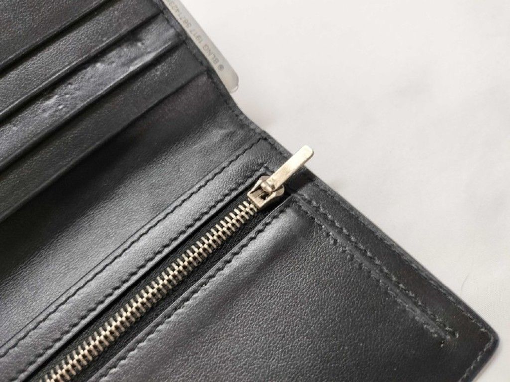 Balenciaga Wallet Passport Black Leather — view 9