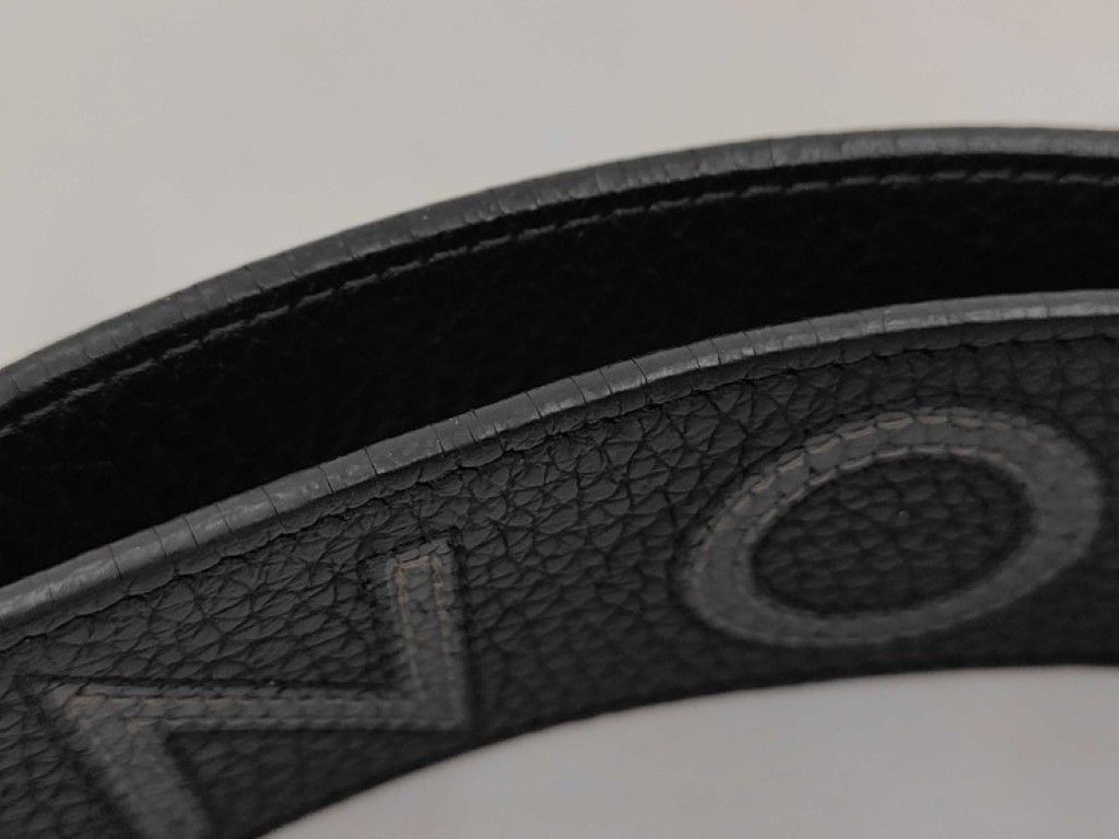 Louis Vuitton Shoulder Strap Black Gray Taurillon Leather Silver Logo — view 4